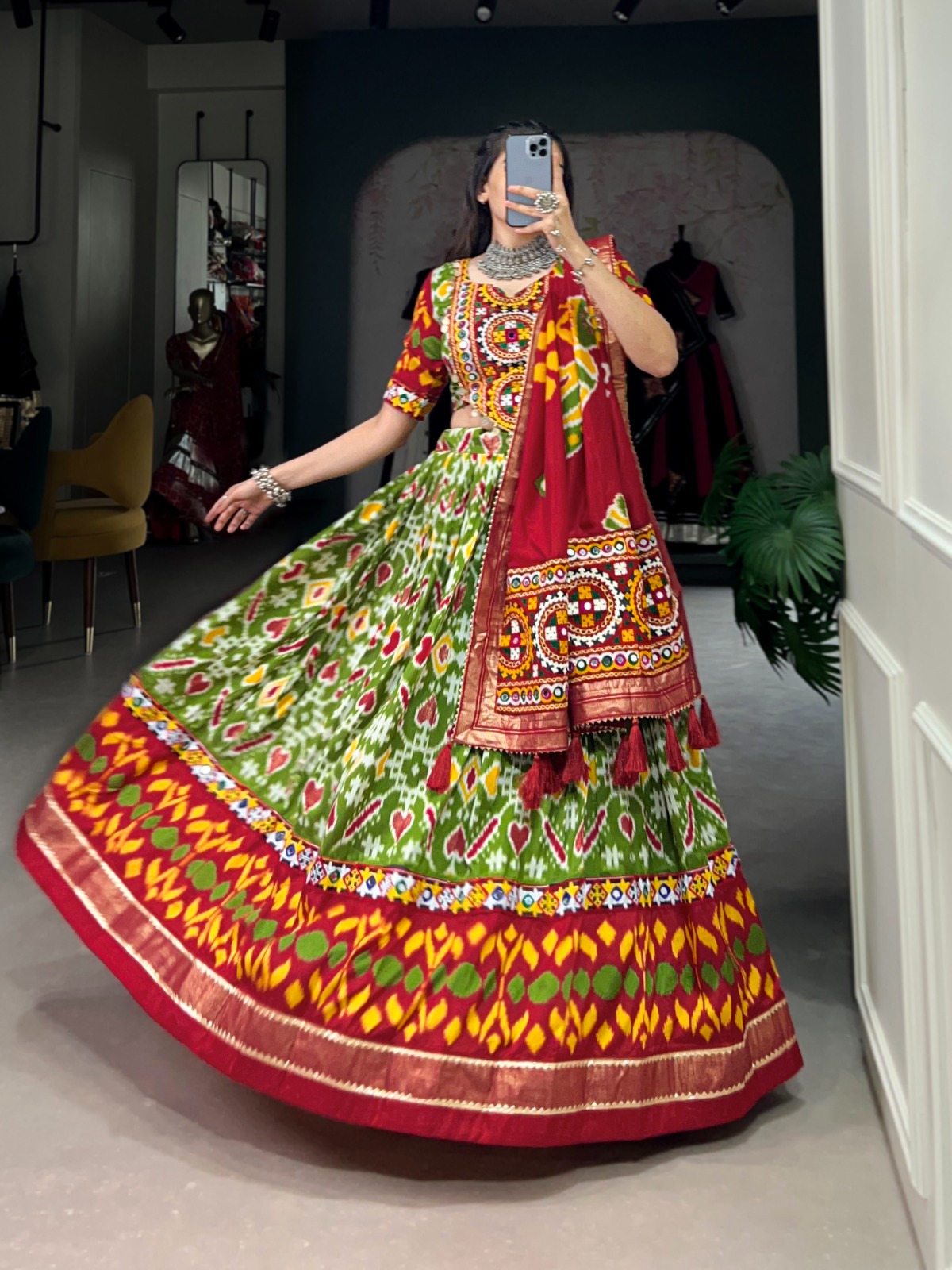 Navratri Lehenga Tussar Silk - Image 4
