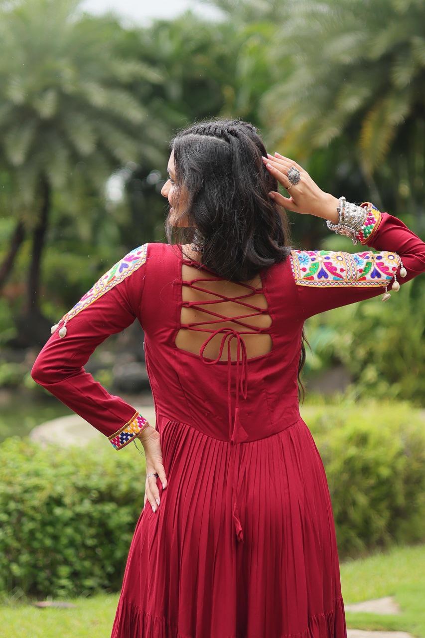 Navratri Gown Reyon with Kutchi Gamthi Work - Image 6