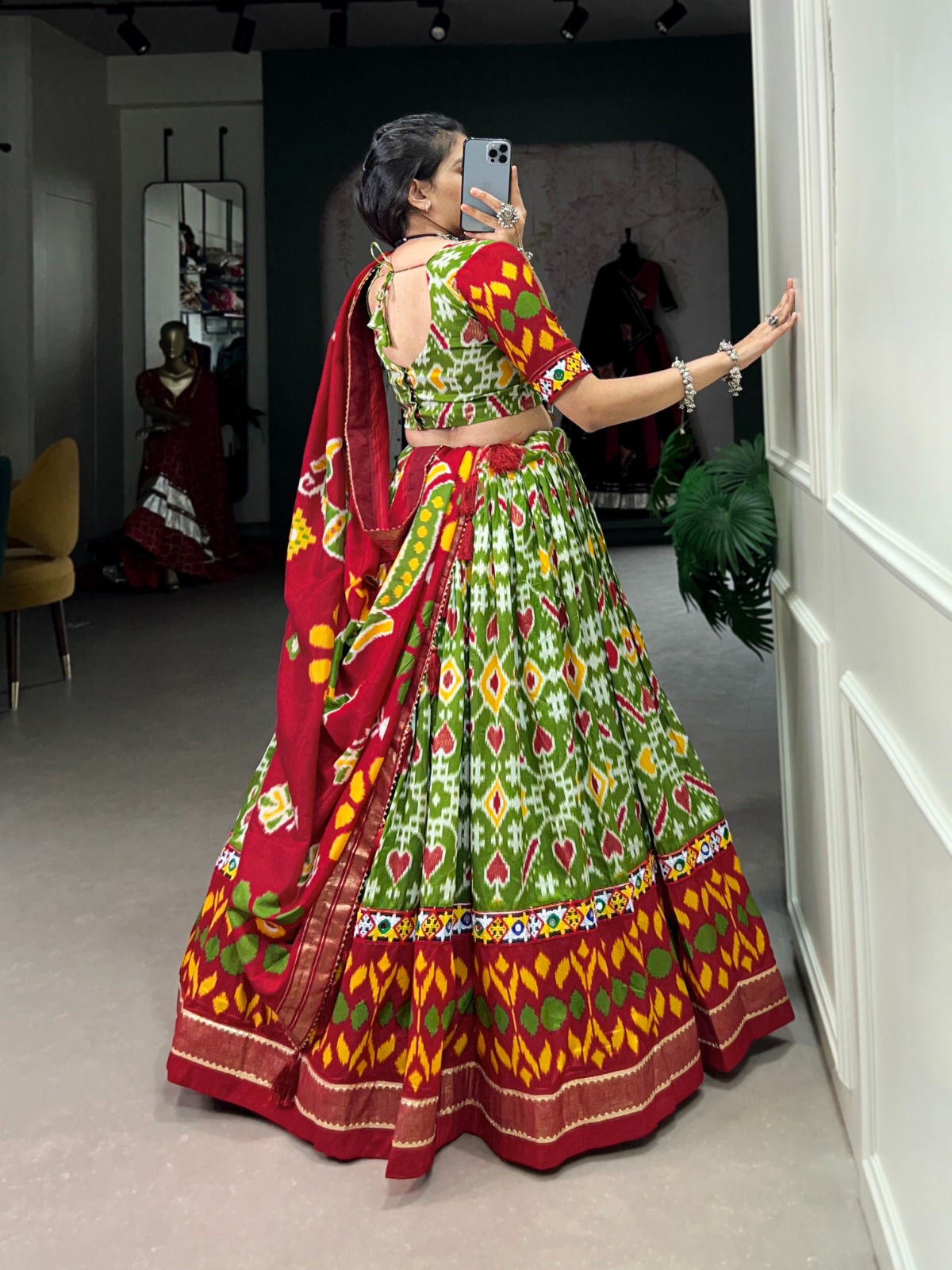 Navratri Lehenga Tussar Silk - Image 3